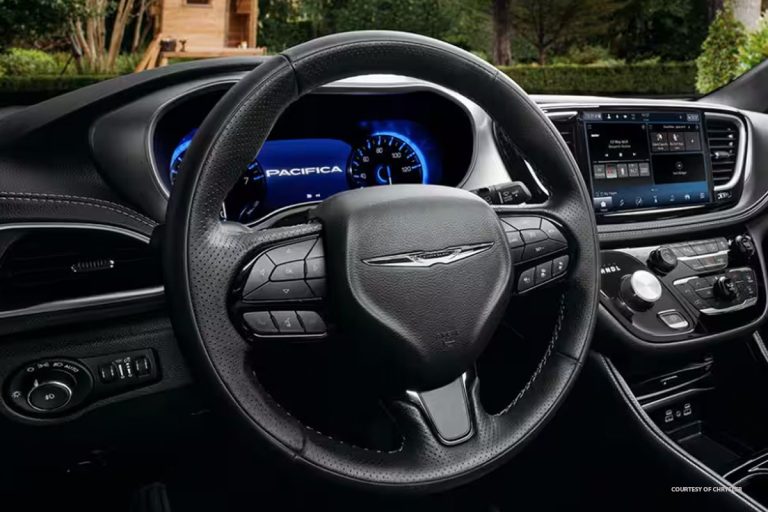 How to Open Fuel Door on the Chrysler Pacifica - HiRide