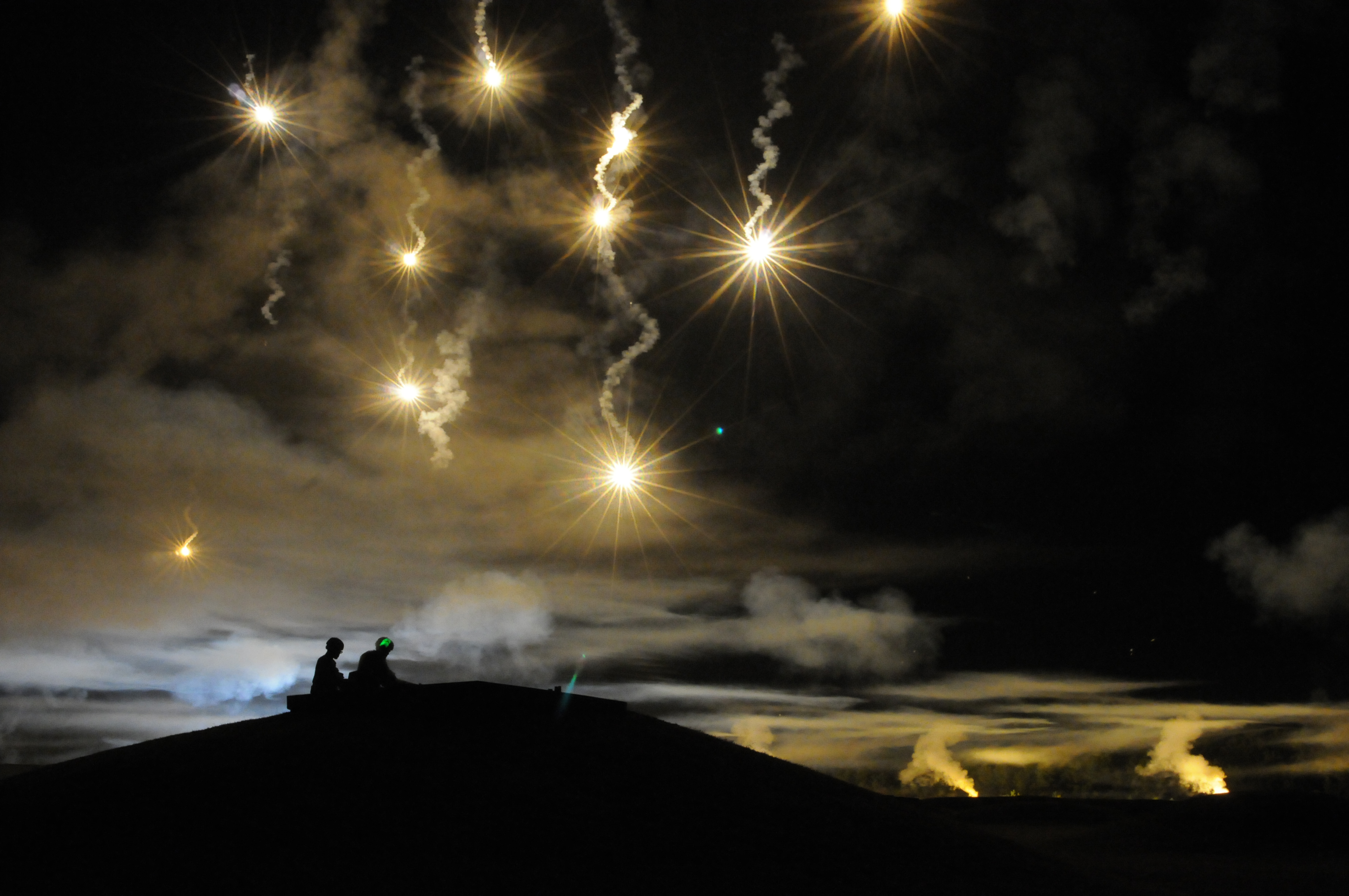 Road flare
