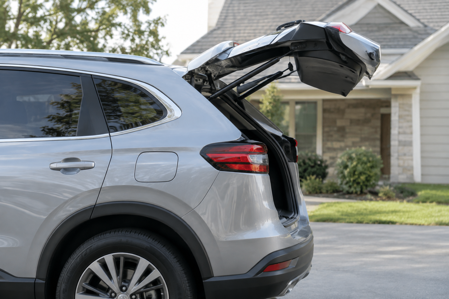 SUV power liftgate stuck halfway open, illustrating a common malfunction